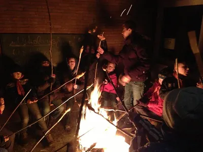 45 Sippenstunde Stockbrot.jpg